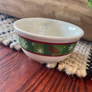 Longaberger Holiday bowl